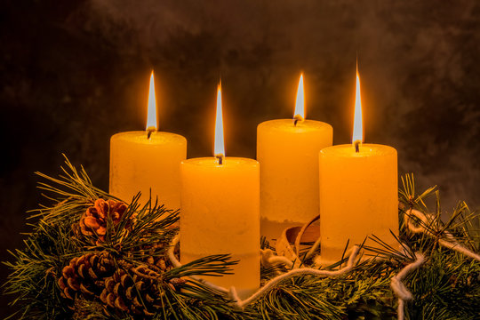 Adventkranz zu Weihnachten