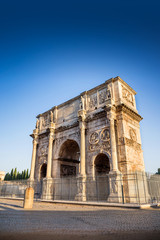 Fototapeta na wymiar Arch of Constantine is a triumphal arch in Rome
