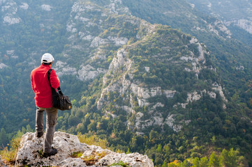 Obraz premium Exploring Pantalica