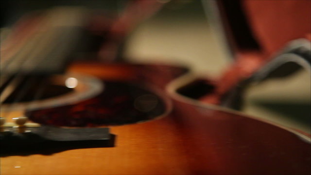 guitar in the case, dolly 2