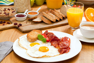 Frühstück tisch