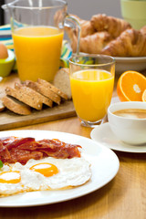 Frühstück tisch
