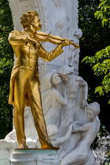 Obraz premium Österreich, Wien, Johann Strauß Denkmal