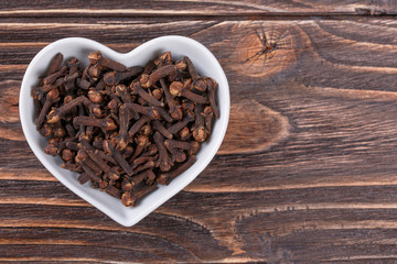 clove sticks