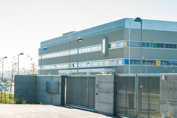 Edificio Industriale, fabbrica, acesso