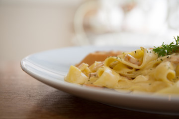 fettuccine carbonara