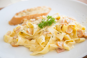 fettuccine carbonara