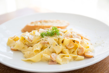 fettuccine carbonara
