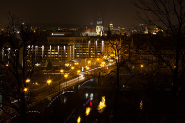 Fototapeta na wymiar Night view of prague from the top