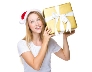 Xmas woman guess the gift in box