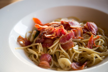 Spaghetti with bacon