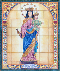 Seville - ceramic Madonna in Basilica del Maria Auxiliadora © Renáta Sedmáková