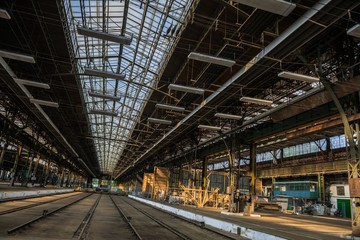 Fototapeta na wymiar Large industrial hall of a repair station