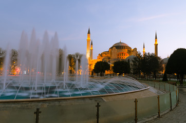 Fototapeta na wymiar The Hagia Sophia Byzantine architecture and fountain in Istanbul