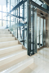 Elevator in the business office © Photographee.eu