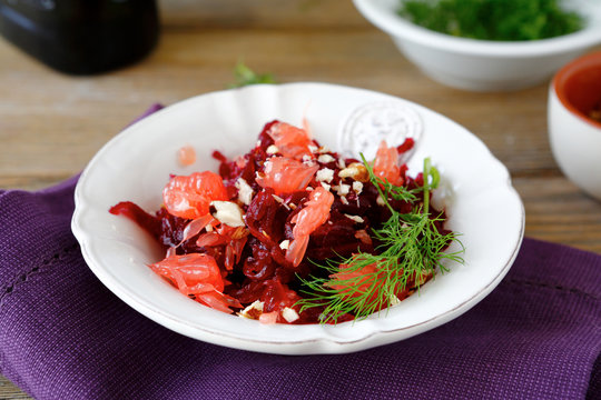 Salad With Grapefruit And Beetroot