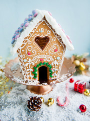 gingerbread house