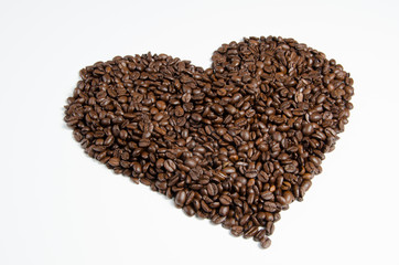 Herz aus Kaffeebohnen