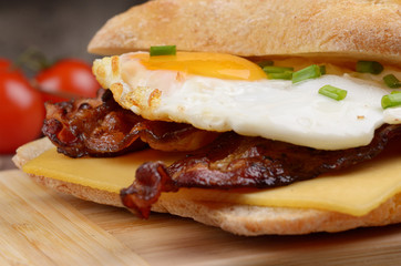 Fried egg sandwich