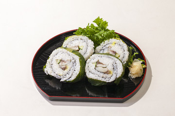 サバ寿司・太巻き・日本料理