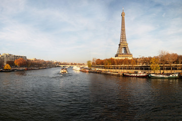 Fototapeta na wymiar Seine river, Paris, France.
