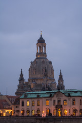 Fototapeta na wymiar Die Dresdner Frauenkirche