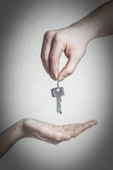 Schl&uuml;ssel&uuml;bergabe