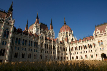 Obraz premium Ungarisches Parlament