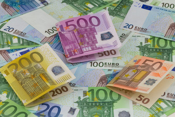 Obraz na płótnie Canvas verschiedene Euro Geldscheine