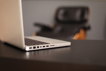 Büro - Detail Laptop