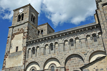 La Chiesa di Saint-Nectaire, Alvernia - Francia