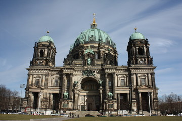 Fototapeta na wymiar Berlino il Duomo