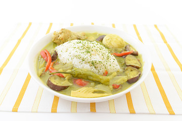 美味しそうなグリーンカレー