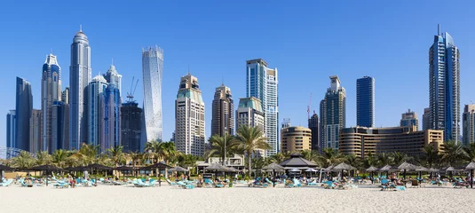 Foto auf Acrylglas Panoramablick auf berühmte Wolkenkratzer und den Strand von Jumeirah © Frédéric Prochasson