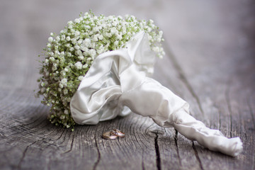 Wedding bouquet and rings.