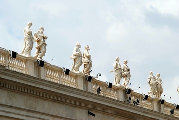Sculptures on the facade of Vatican city works