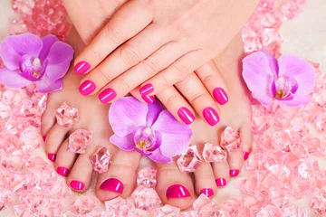 Foto op Plexiglas manicure en pedicure © missty