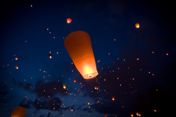Flying lantern on festival © svetlanafoto