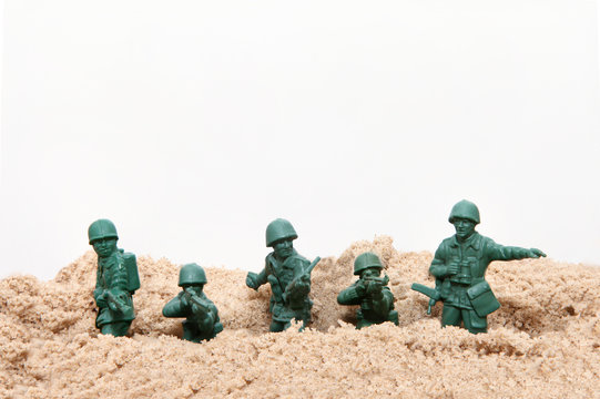 Plastic Toy Soldiers With Sand