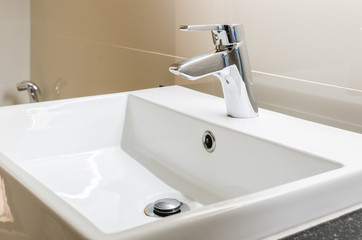 washbasin and faucet