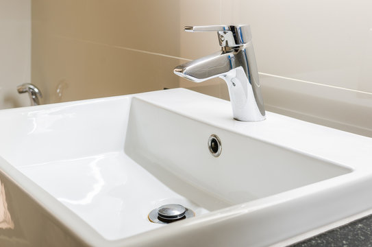 washbasin and faucet