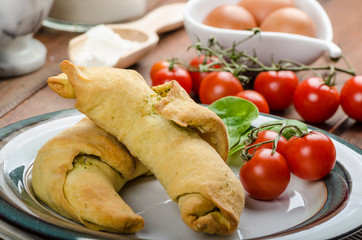 Home calzone rolls