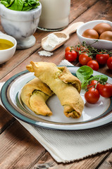 Home calzone rolls