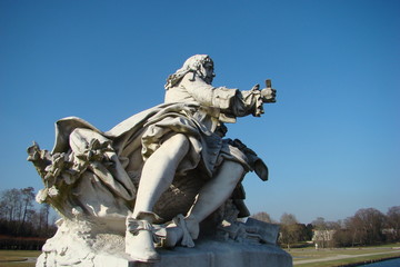 Obraz premium Statue de Molière, Domaine de chantilly.