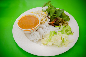 Noodles with fish curry sauce