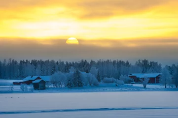 Schilderijen op glas Polar winter schemering landschap © zlikovec
