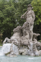 Fototapeta na wymiar Neptunbrunnen in München