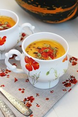 Pumpkin cream soup with orange