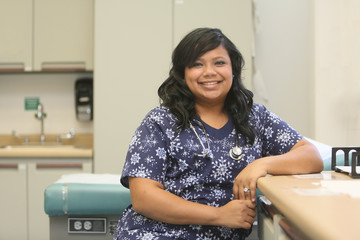 Conversation with Female Hispanic Nurse - 74538773