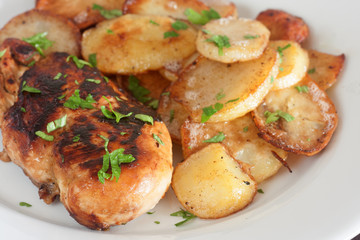 chicken breast with potatoes